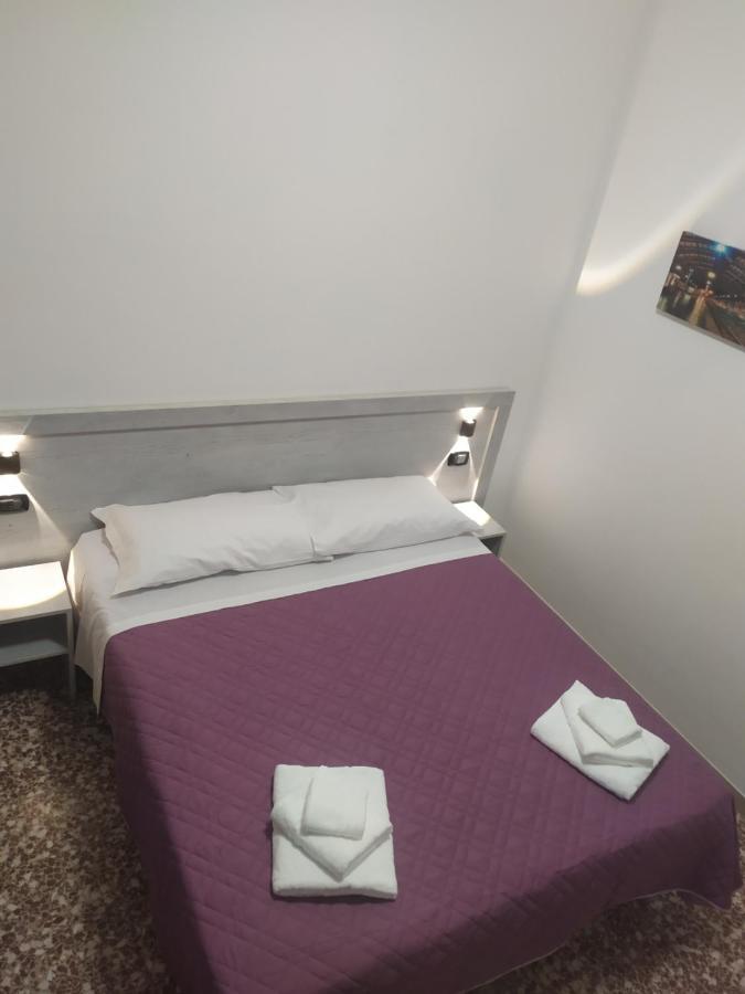 Hotel Madonna Del Pino แชร์เวีย ภายนอก รูปภาพ